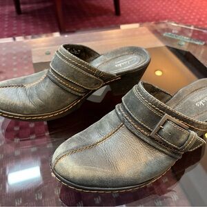 Clarks Women's Denim Blue Leather Mules with Buckle